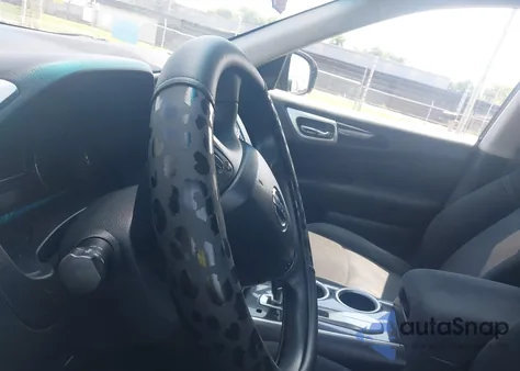 2014 Nissan Pathfinder S из США, поврежденный, VIN 5N1AR2MN6EC680435